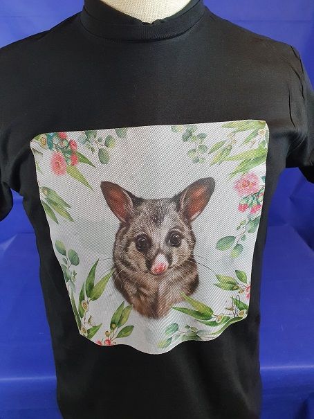 T-shirt - Zwart - Possum
